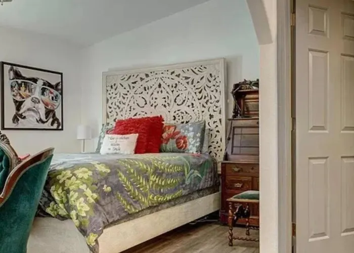 Boutique Havasu Getaway, Summertime Bliss!